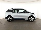 BMW i3 (2015) 60Ah BEV, SoH 82%, Automat - náhled 6