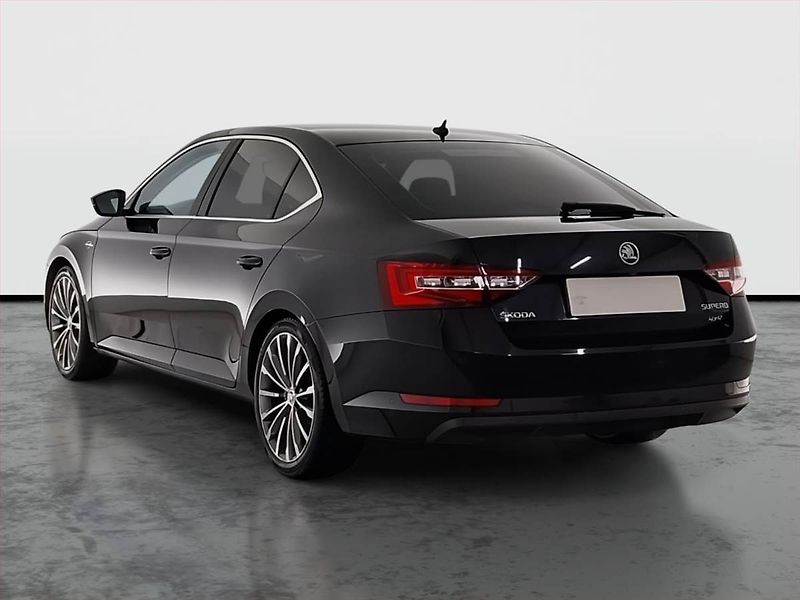 Škoda Superb (2016) Laurin&Klement 2.0 TDI 4x4 - fotka 4 z 24