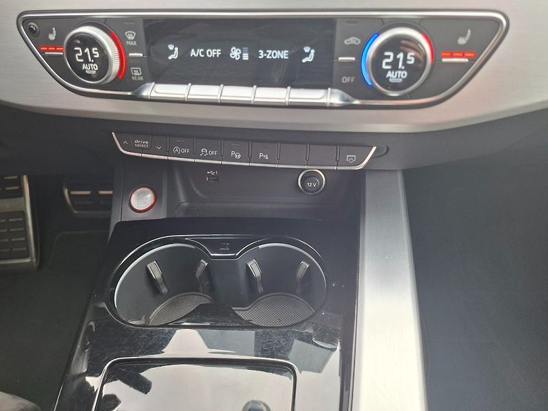Audi S4 (2020) 255kW -ČR-HUD-BANG.OLUFSEN - fotka 16 z 48