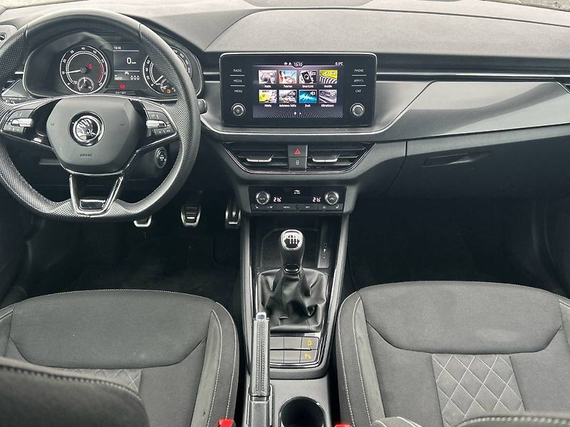 Škoda Scala (2021) 1.0 TSI Style - fotka 5 z 28