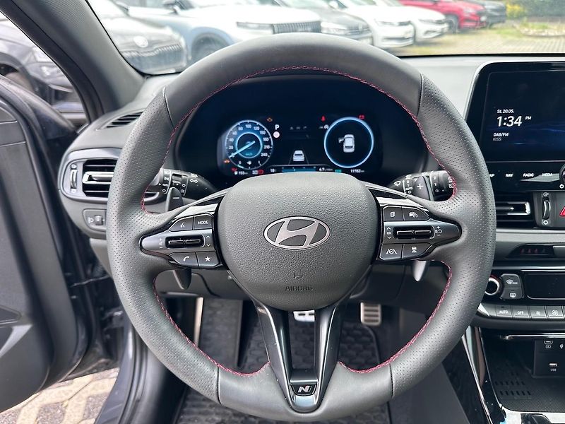 Hyundai i30 1,5 T-GDI N Line - fotka 7 z 12