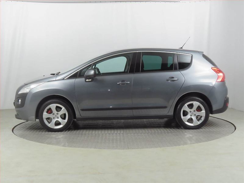 Peugeot 3008 (2012) 1.6 THP, Tempomat - fotka 3 z 21