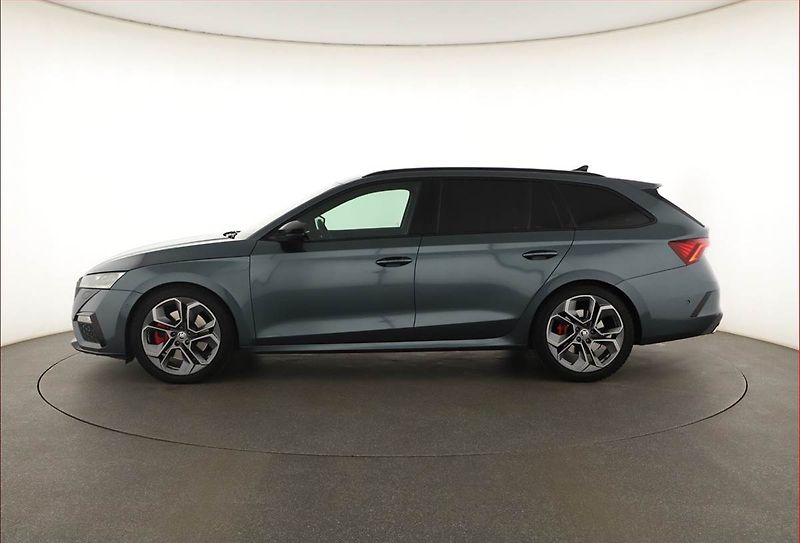 Škoda Octavia (2021) RS 2.0 TSI - fotka 3 z 19