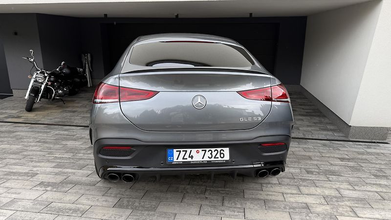 Mercedes-Benz GLE (2022) AMG GLE 53 4 MATIC+ COUPE - fotka 5 z 29