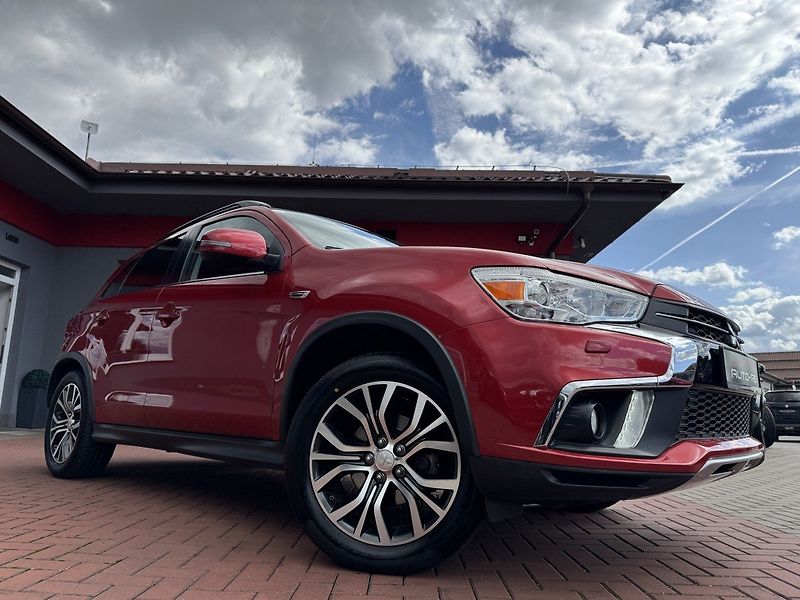 Mitsubishi ASX (2018) 1.6i Mivec Xenony Webasto - fotka 48 z 48