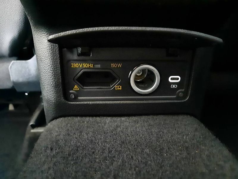 Volkswagen Arteon (2020) 2.0 TDI 4Motion (140kW/190k) D - fotka 20 z 25