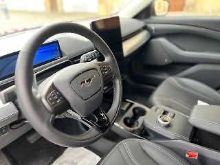 Ford Mustang Mach-E (2024) RWD, dojezd 400km,nové auto !! - fotka 15 z 20