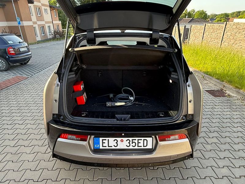 BMW i3 - fotka 17 z 53