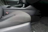 Toyota C-HR (2022) 1,8 Hybrid 90kW e-CVT Comfort - náhled 17