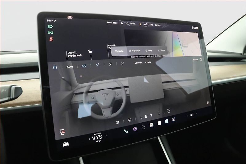 Tesla Model 3 (2020) Std Range Plus 52kWh, SoH 84% - fotka 15 z 21