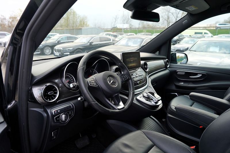 Mercedes-Benz Třídy V V300d XL/Burm/ČR/8 míst/176 KW - fotka 23 z 46