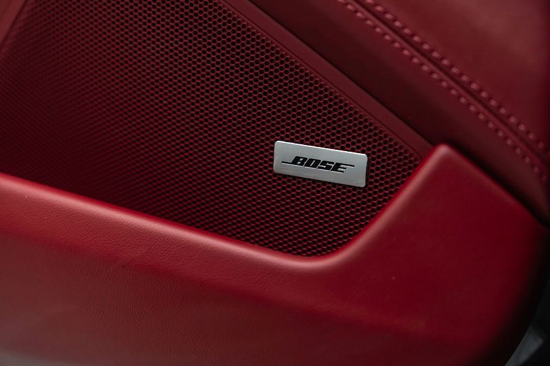 Porsche 911 Turbo, BOSE, ACC, VÝFUKY, MATR - fotka 16 z 20