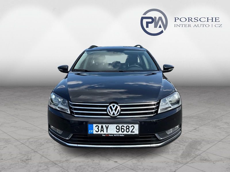 Volkswagen Passat 2,0 TDI Comfortline  103 kW - fotka 4 z 27