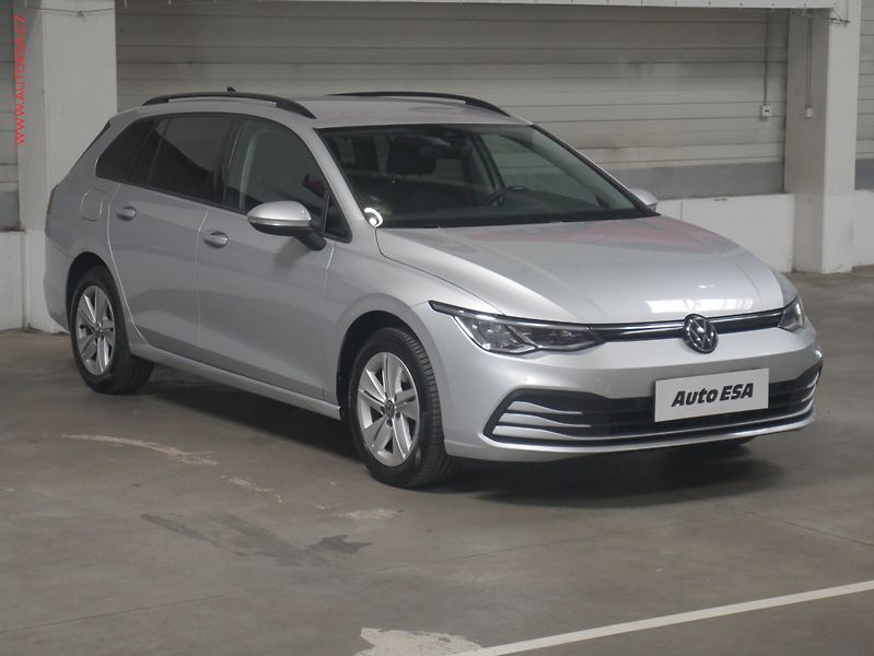 Volkswagen Golf (2021) 2.0 TDi, Life, LED, navi - fotografie inzerátu