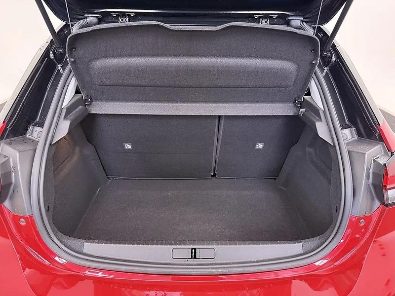 Opel Corsa 1.5D 75kW Elegance DPH 1.Maj - fotka 9 z 11