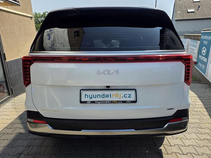 Kia Carnival (2024) 1.6-HEV-AUTOMAT-6+3MÍSTA - fotka 13 z 34