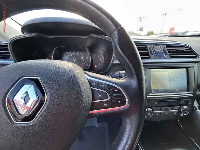 Renault Kadjar (2017) 1.2 TCe, AC - fotka 19 z 19