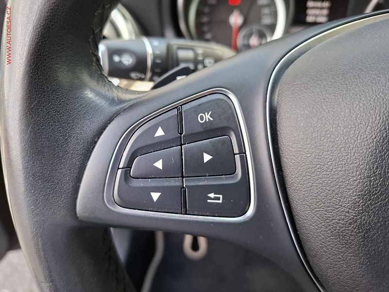 Mercedes-Benz GLA (2018) 2.0i 4Mat, ČR, AT, ACC, LED - fotka 20 z 26