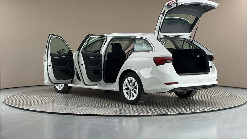 Škoda Octavia 1.5 TSI Style Combi - fotka 7 z 28