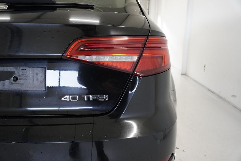 Audi A3 2.0 TFSi 140 kW SPORTBACK  DSG - fotka 10 z 29