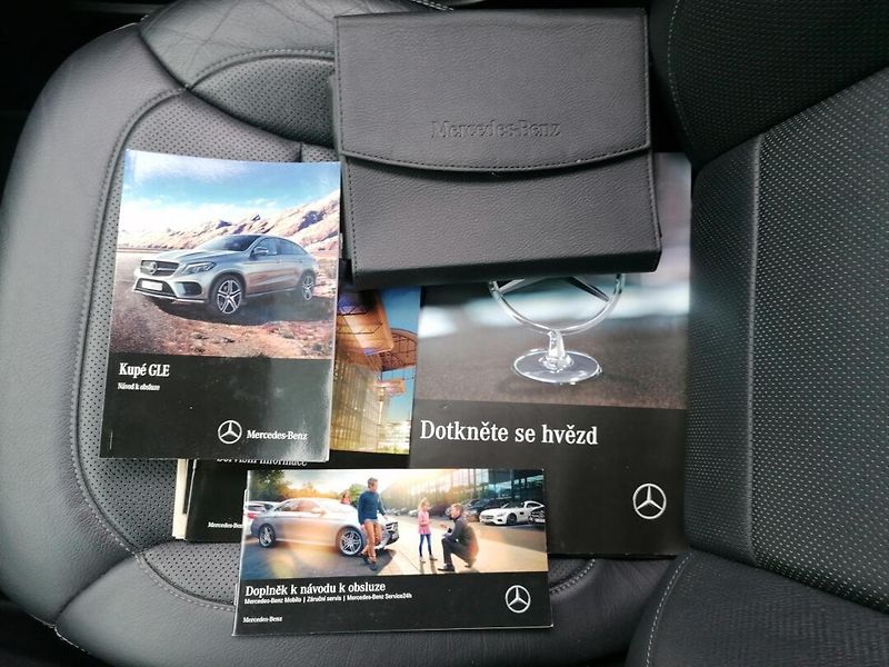 Mercedes-Benz GLE (2017) 350 CDi 4MATIC - fotka 33 z 33
