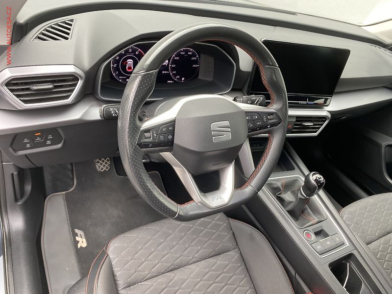 Seat Leon (2021) 1.5 TSi, ČR, FR, LED, TZ - fotka 12 z 17