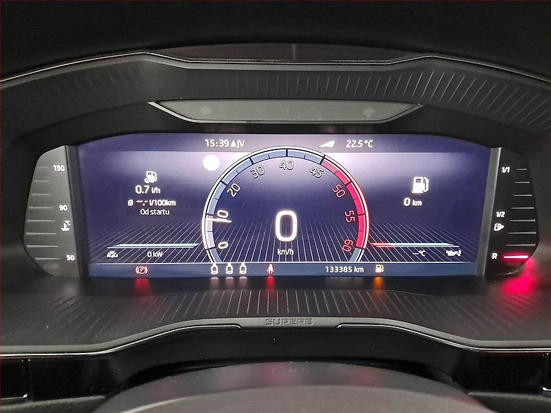 Škoda Superb (2022) Laurin&Klement 2.0 TDI - fotka 11 z 22
