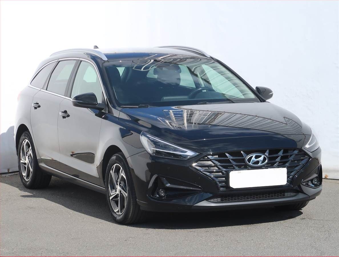 Hyundai i30 1.5 DPI, ČR,1.maj, Serv.kniha