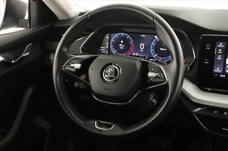 Škoda Octavia (2023) Style 1.5 TSI e-tec - fotka 13 z 14