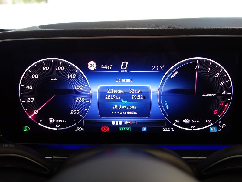 Mercedes-Benz GLE (2024) 350de*4M*HYBRID*AMG*REZERVACE! - fotka 36 z 50