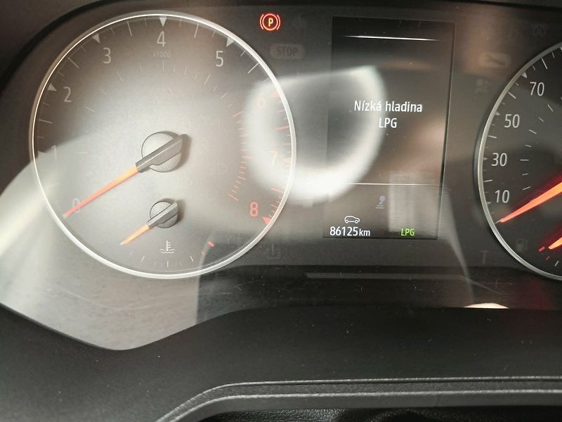 Renault Clio (2022) TCe 100 Zen - fotka 10 z 19