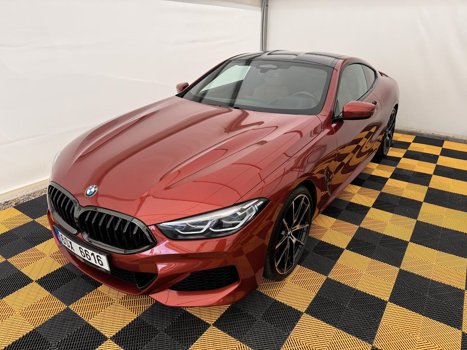 BMW Řada 8 840d*250kw*4x4*DPH*M-Paket*
