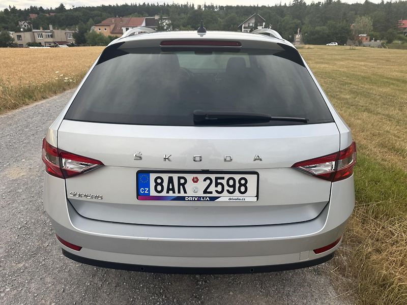 Škoda Superb (2021) 2.0TDI STYLE+ ACC NAVI LED ČR - fotka 8 z 27