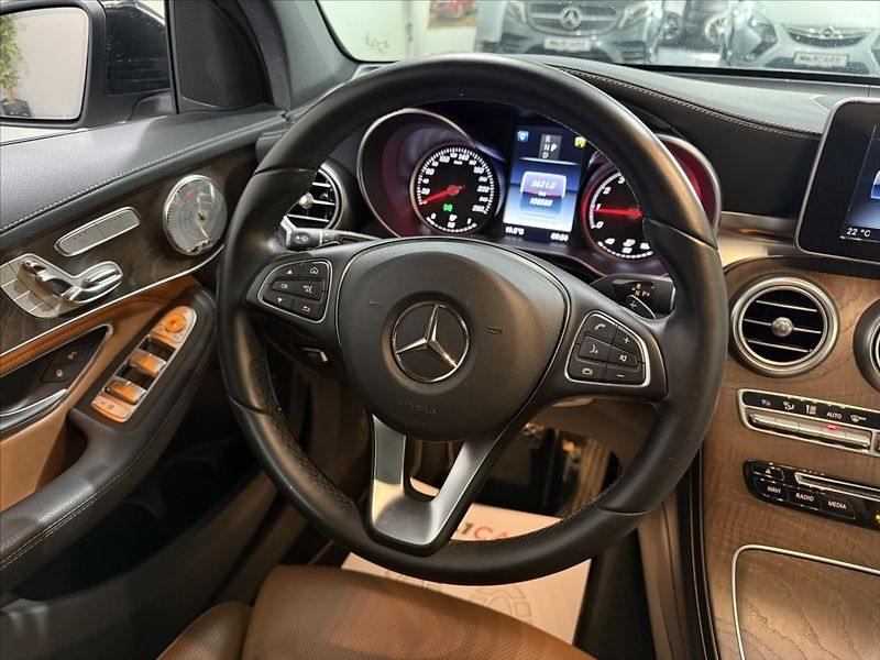 Mercedes-Benz GLC 2,0   250 BURM 360 PANORAMA - fotka 21 z 33