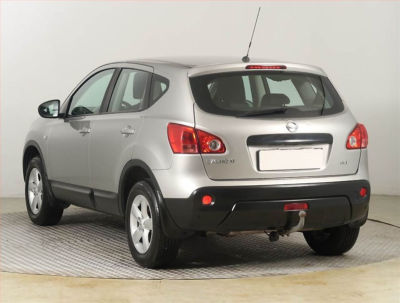 Nissan Qashqai (2009) 1.5 dCi, po STK, Tažné - fotka 4 z 19