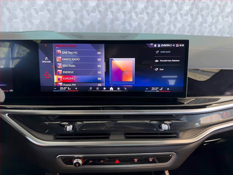 BMW X5 (2025) xDrive40i - fotka 20 z 23