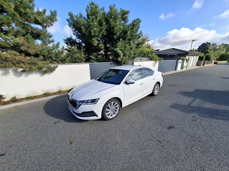 Škoda Octavia (2023) 2.0 TDI,CR,1 maj,nehav,ser. kn - fotka 7 z 24