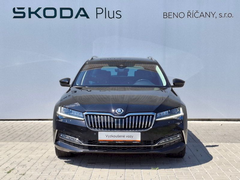 Škoda Superb (2024) Combi L&K DSG 4x4 2,0TSi 206kW - fotka 4 z 35