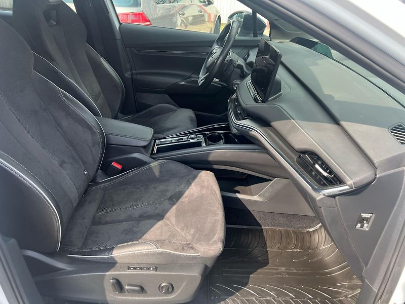 Škoda Enyaq (2021) IV 80 Sportline  - fotka 15 z 35
