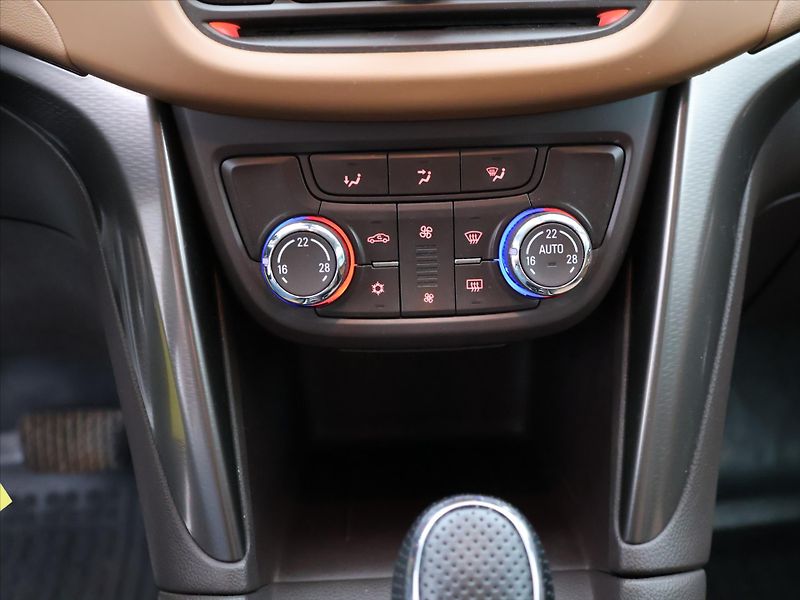 Opel Zafira 2,0 CDTI 121kW Aut. Kůže Enjoy - fotka 19 z 27
