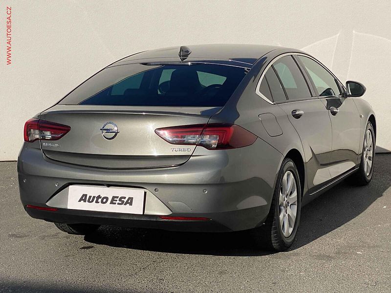 Opel Insignia (2017) 1.5 T, LED, navi, headUP - fotka 4 z 19