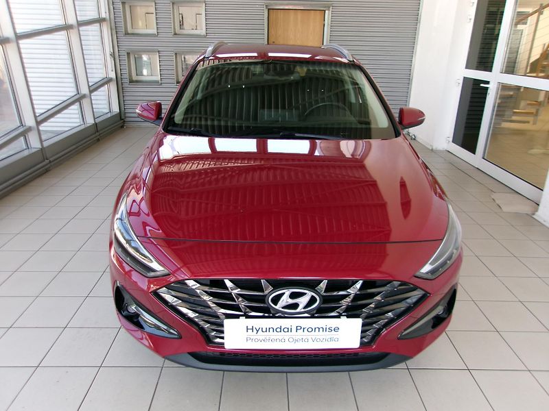 Hyundai i30 (2023) 1.0T-GDi 88kW SMART NAVI - fotka 2 z 20