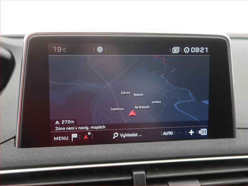 Peugeot 5008 (2019) GT Line 2.0 BlueHDi - fotka 15 z 16