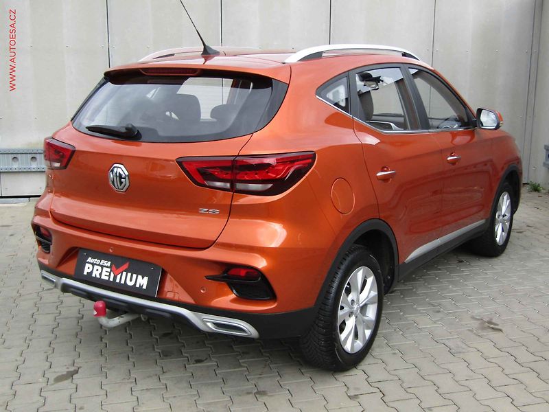 MG ZS (2022) 1.5 DVVT, ČR, AC, TZ, park - fotka 4 z 20