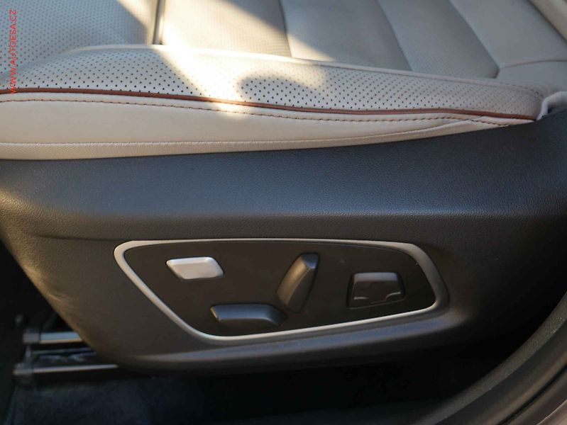 Renault Koleos (2019) 2.0DCi 4x4, 1.maj,ČR, AT - fotka 17 z 19