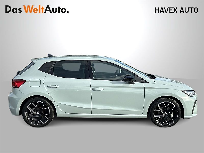 Seat Ibiza (2025) 1.5 TSI DSG FR - fotka 30 z 32