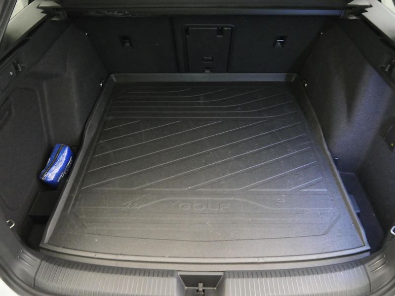 Volkswagen Golf - fotka 24 z 24
