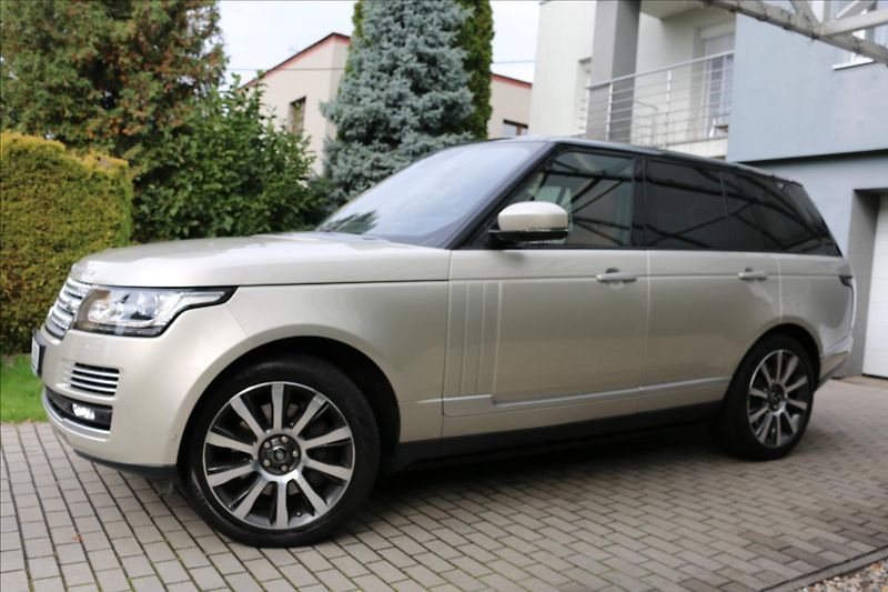 Land Rover Range Rover 4,4 1.Maj. ČR. Autobiography - fotka 11 z 57