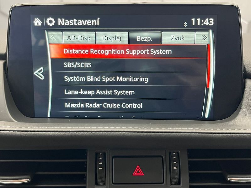 Mazda 6 2.5 SKYACTIV-G 194 Exclusive-L - fotka 60 z 83
