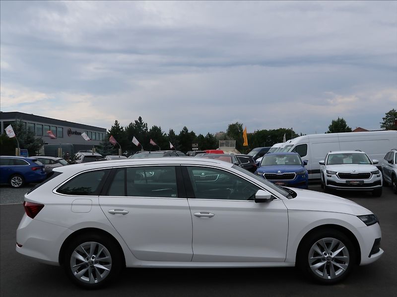 Škoda Octavia 2,0 TDi,1majČR,Style,S.kn.,DPH - fotka 5 z 27